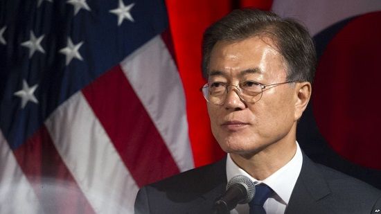 22.02 - Stocks are feeling greenback getting stronger and are dipping; news from South Korea. 